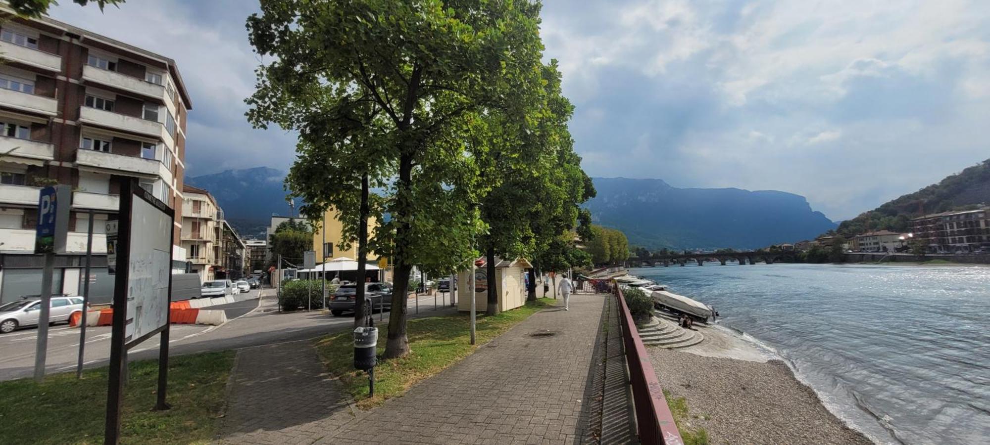 Lecco Lakefront Retreat 外观 照片