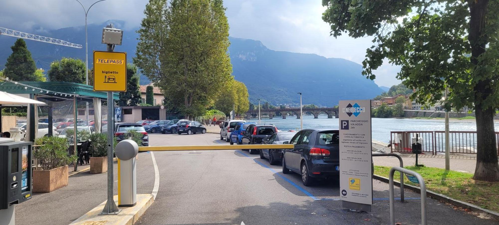 Lecco Lakefront Retreat 外观 照片