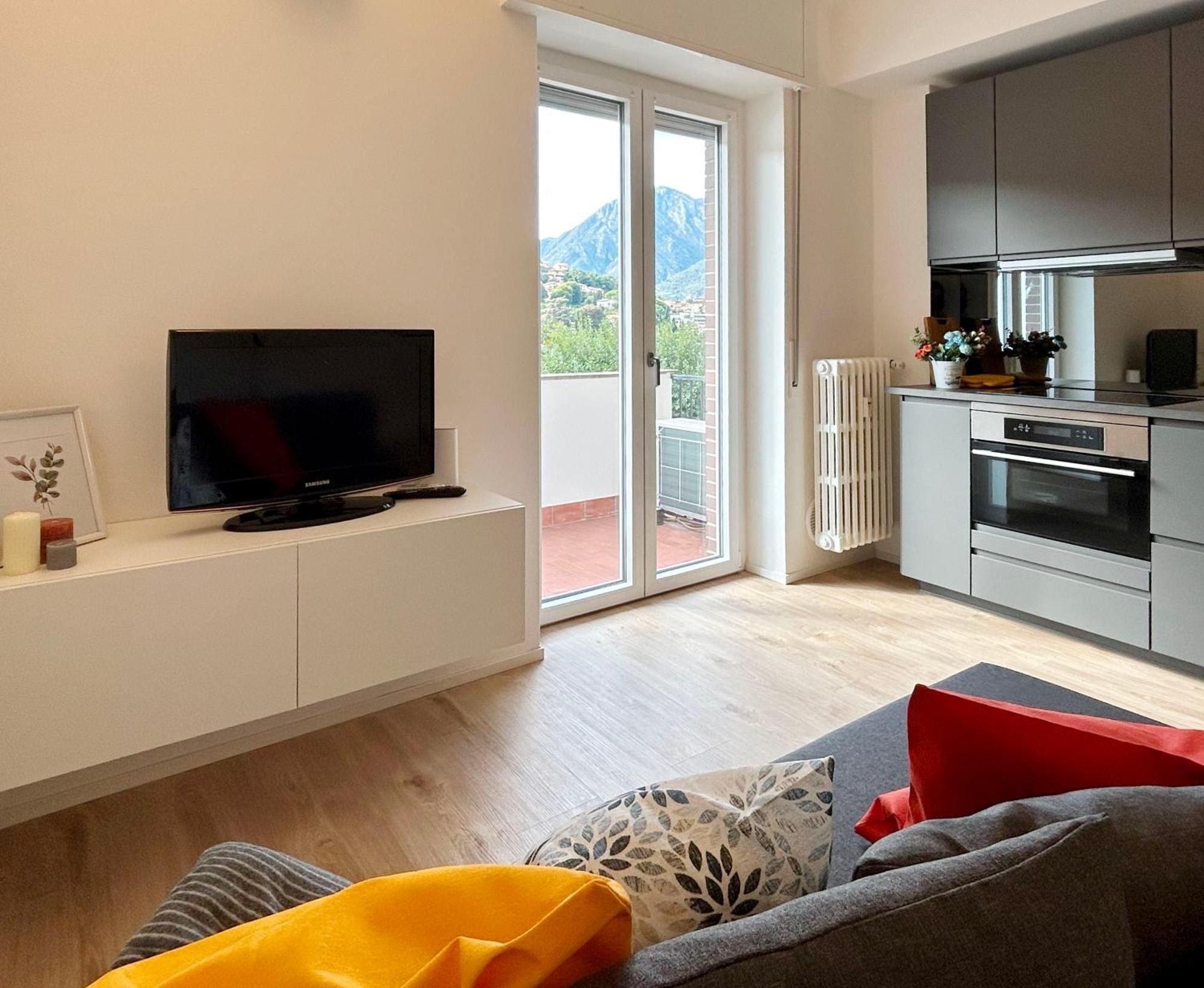 Lecco Lakefront Retreat 外观 照片
