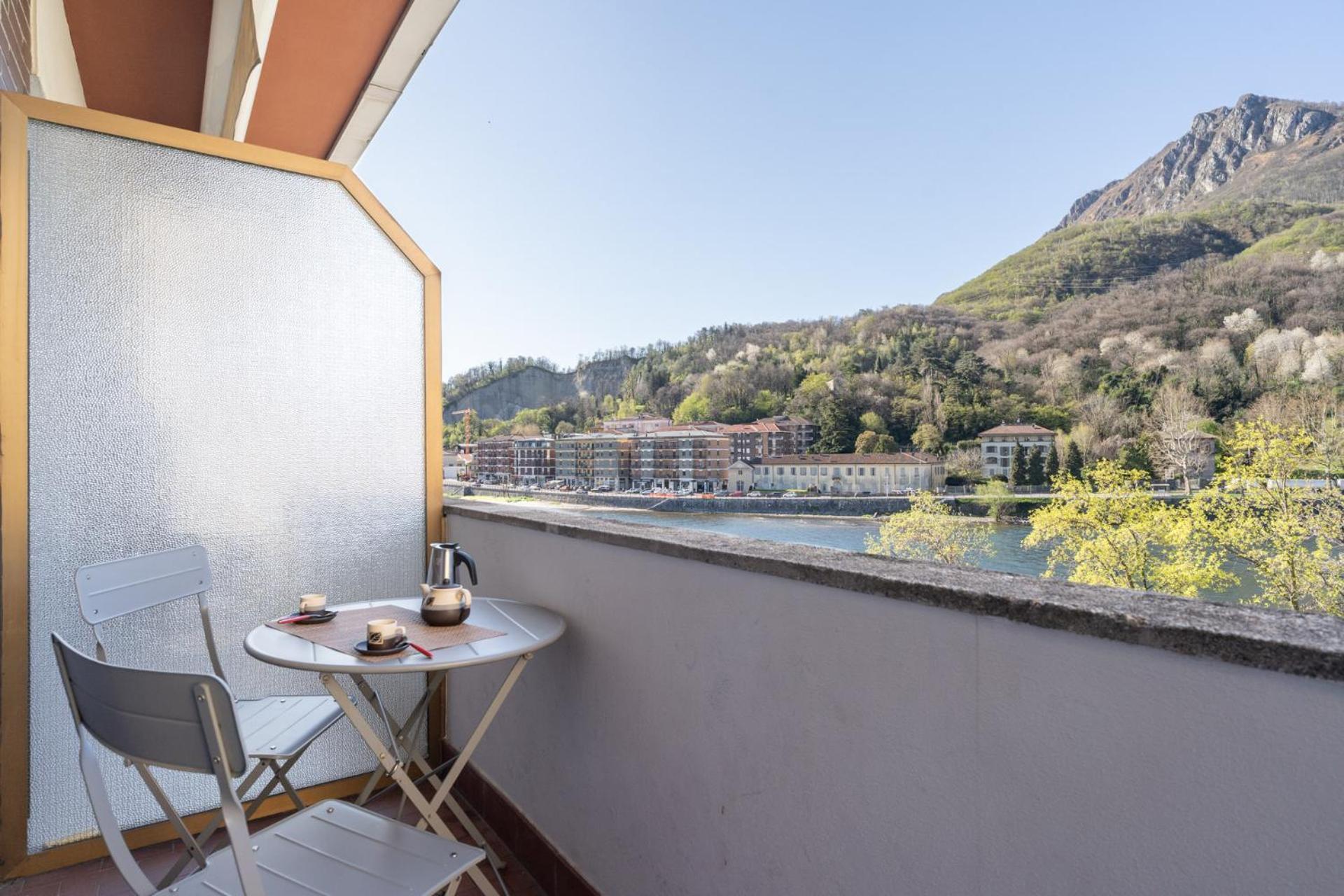 Lecco Lakefront Retreat 外观 照片