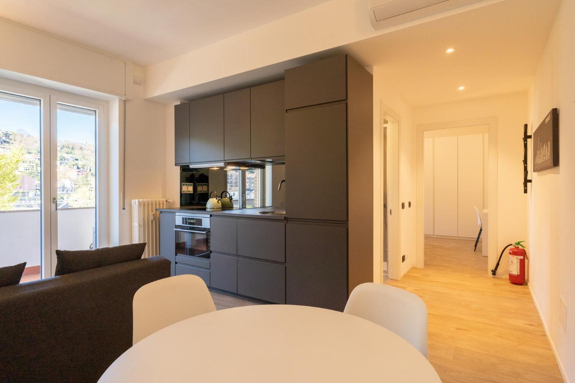 Lecco Lakefront Retreat 外观 照片